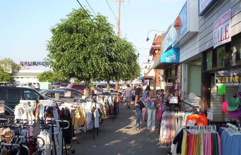 Sales come to RehobothDewey sidewalks May 57 Cape Gazette